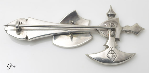 英国王室の紋章デザインのスコティッシュアゲートのブローチ