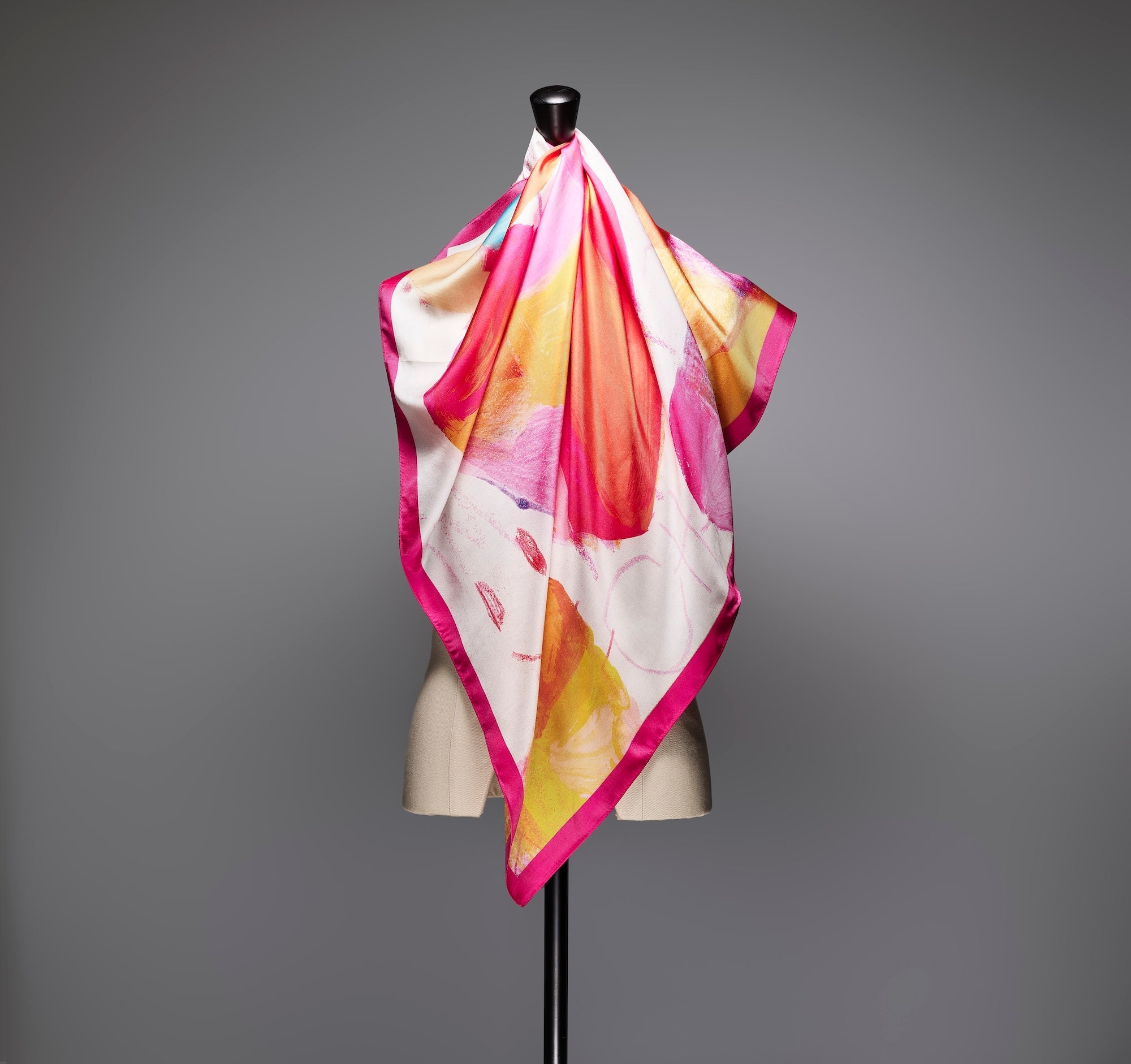 シルクスカーフ「気持ち」 – HERALBONY