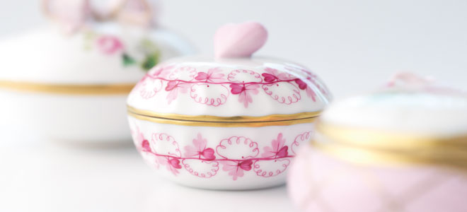 パセリ・ピンク] ボンボン入れ ハートつまみ