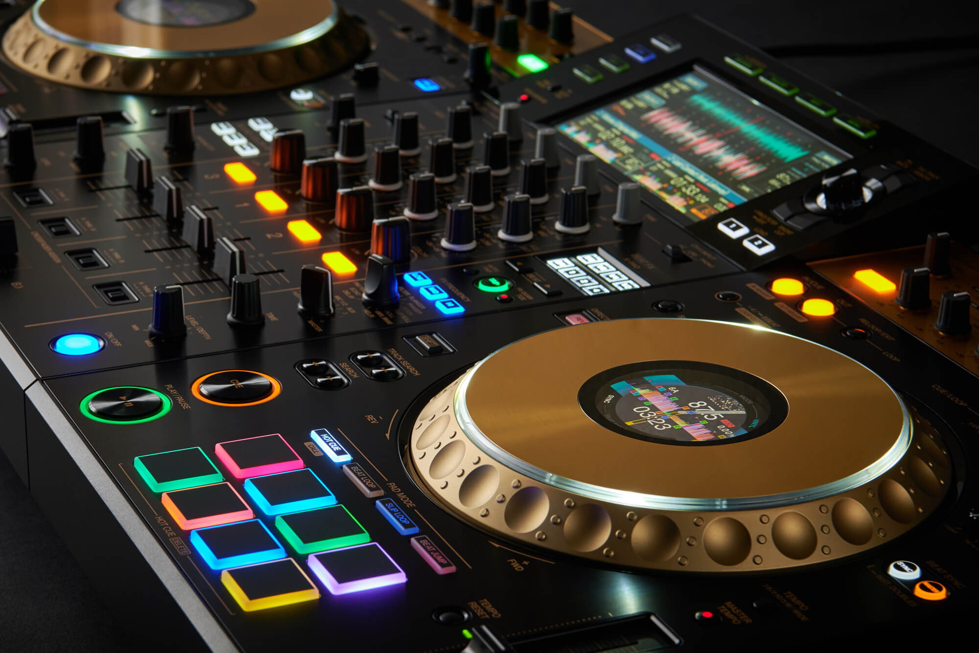 Pioneer DJのNXS2シリーズを継承したオールインワンDJシステム「XDJ-XZ