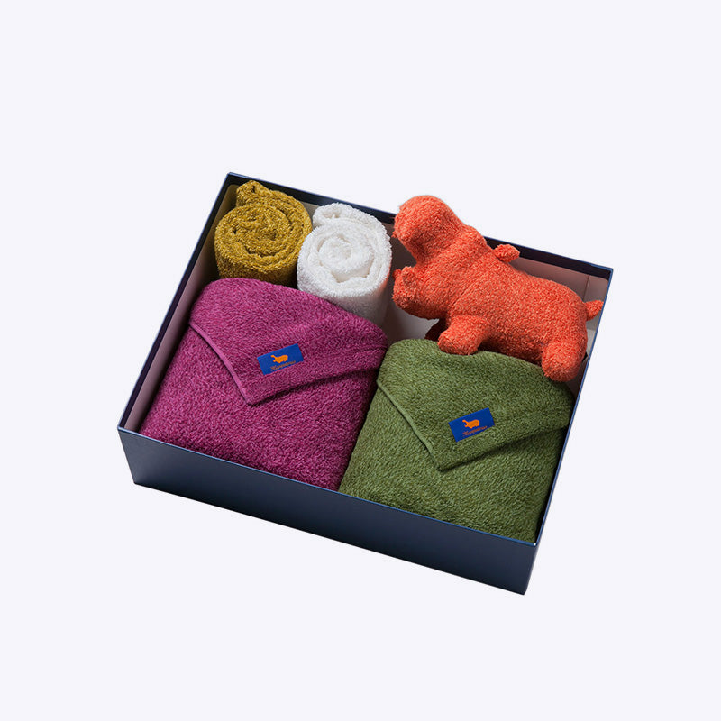ギフト – バスタオル×2 / フェイスタオル×2 / ソフトトイ M×1