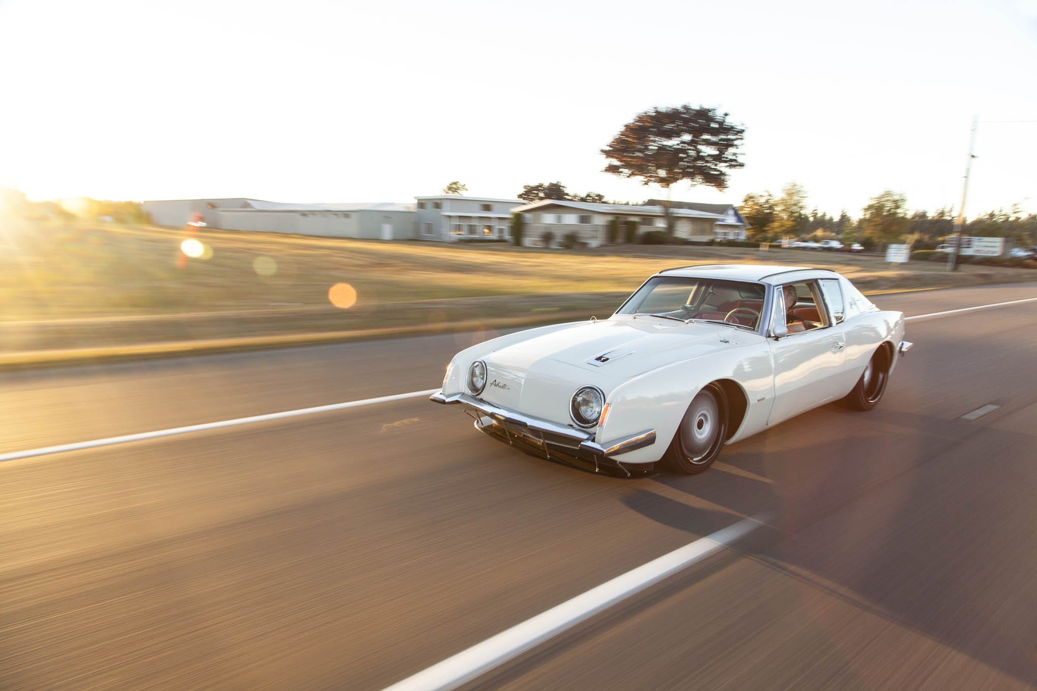 003-studebaker-avanti-ls-hot-