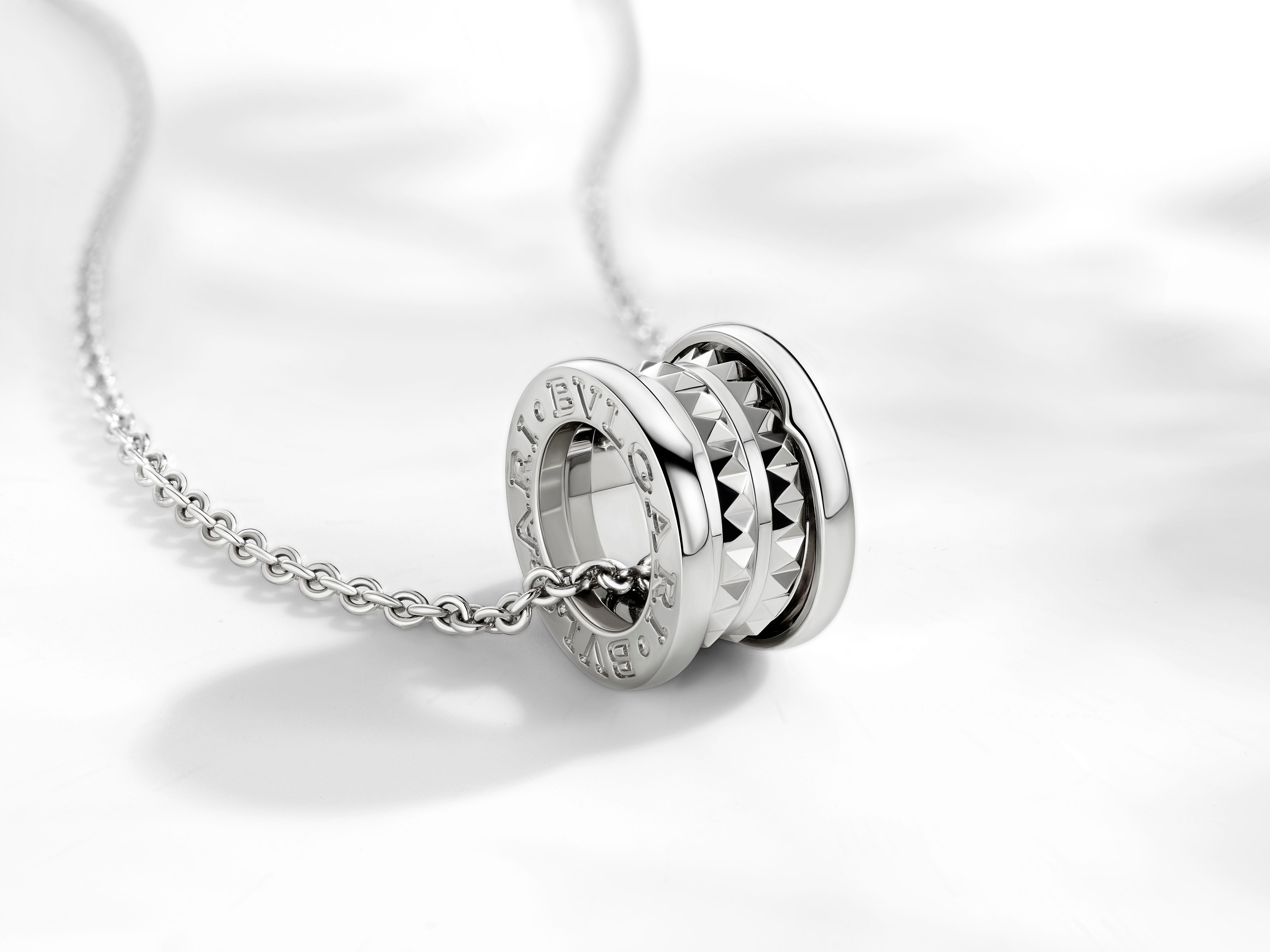 ブルガリとセーブ・ザ・チルドレンがパートナーシップ15周年