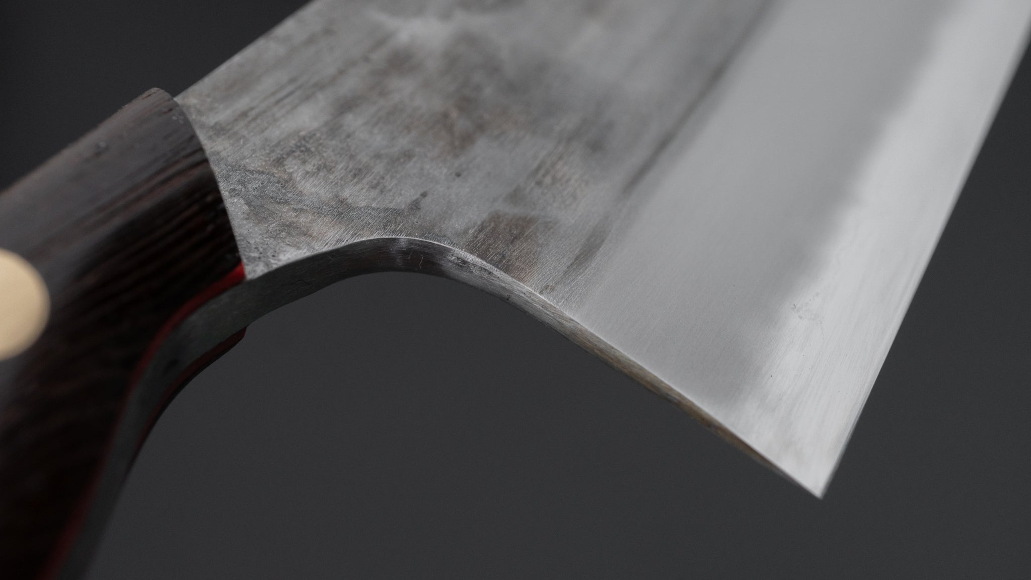 かじや次郎 鎚目 洋式 牛刀 240mm 鉄刀木柄 (#594) – HITOHIRA