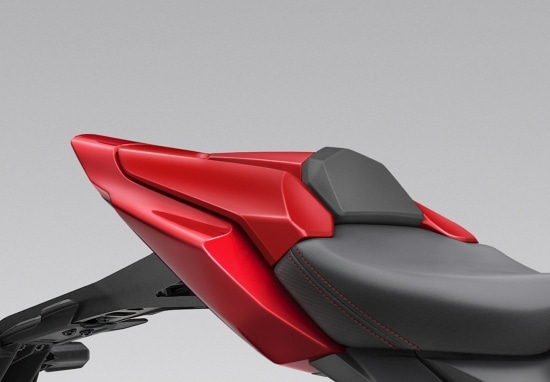 シートカウル (24ym CBR650R)(レッド): 純正アクセサリー