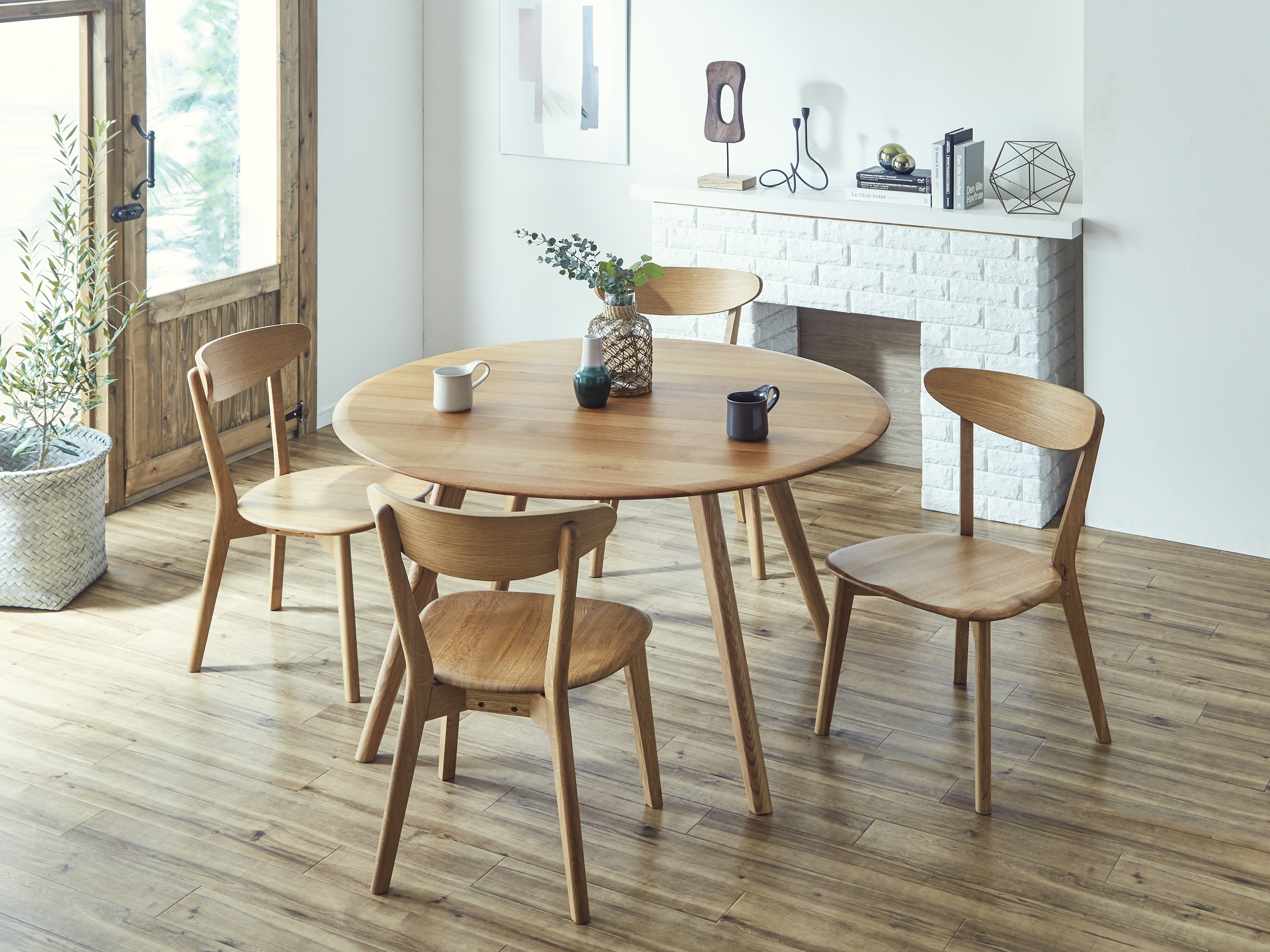 hoom / ダイニングテーブル ジャーナル