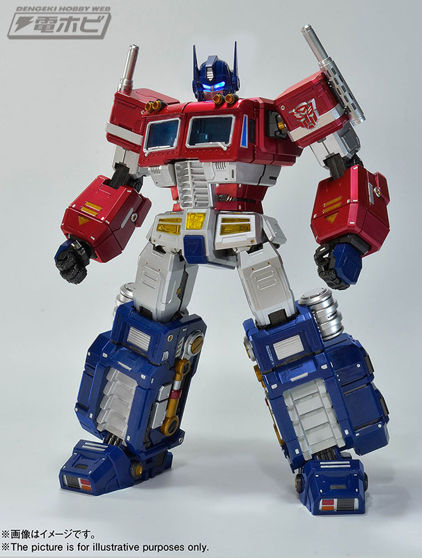 トランスフォーマー』コンボイが全高48センチの超弩級スケールで