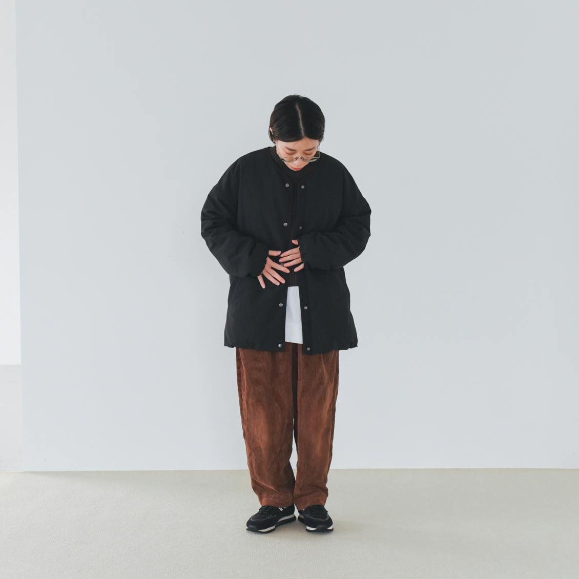 着用レビュー】オリジナルのショート丈コートを、4名のスタッフが着て