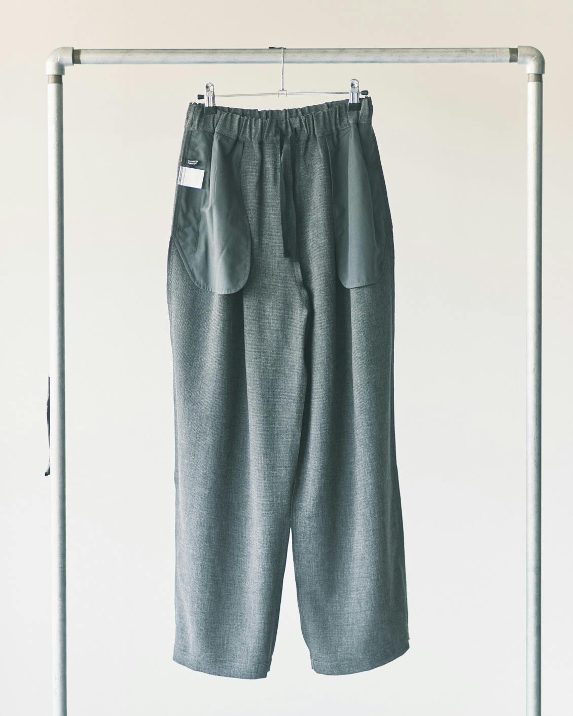 オンオフ頼れる大人のためのキャミソールセットアップ / ダークグレー