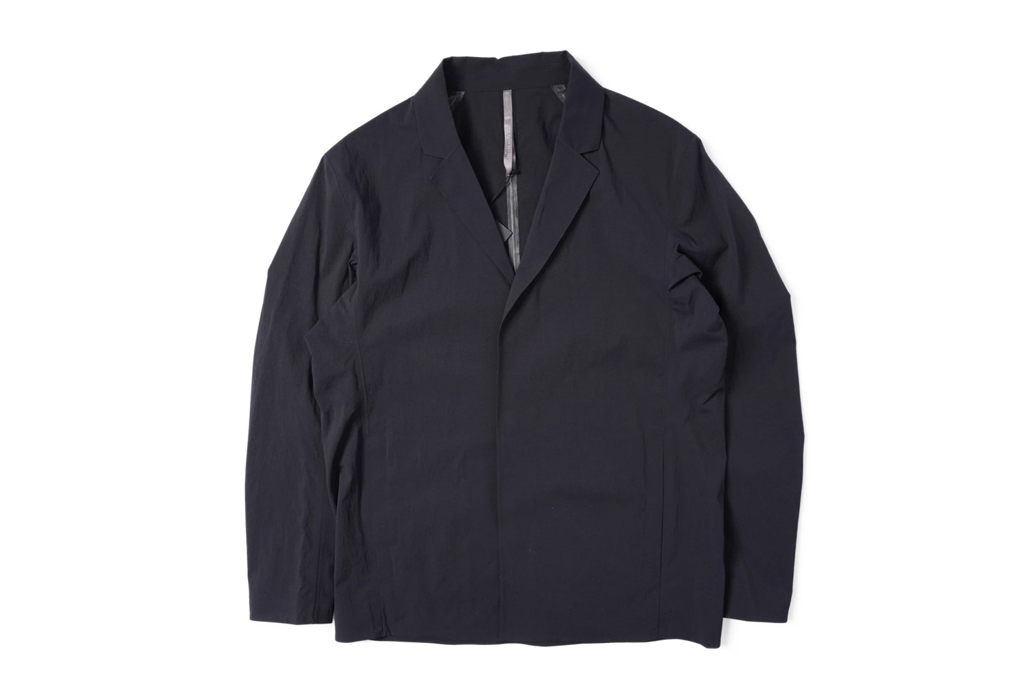 アークテリクスヴェイランスのSpere LT Blazer | HUES 福岡セレクト