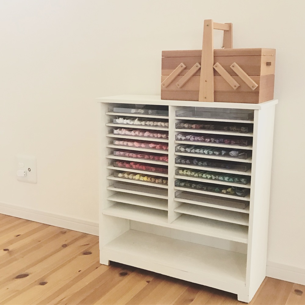 フェリシモ クチュリエ 刺繍糸 棚 ラック 手芸 フェリシモ クチュリエ