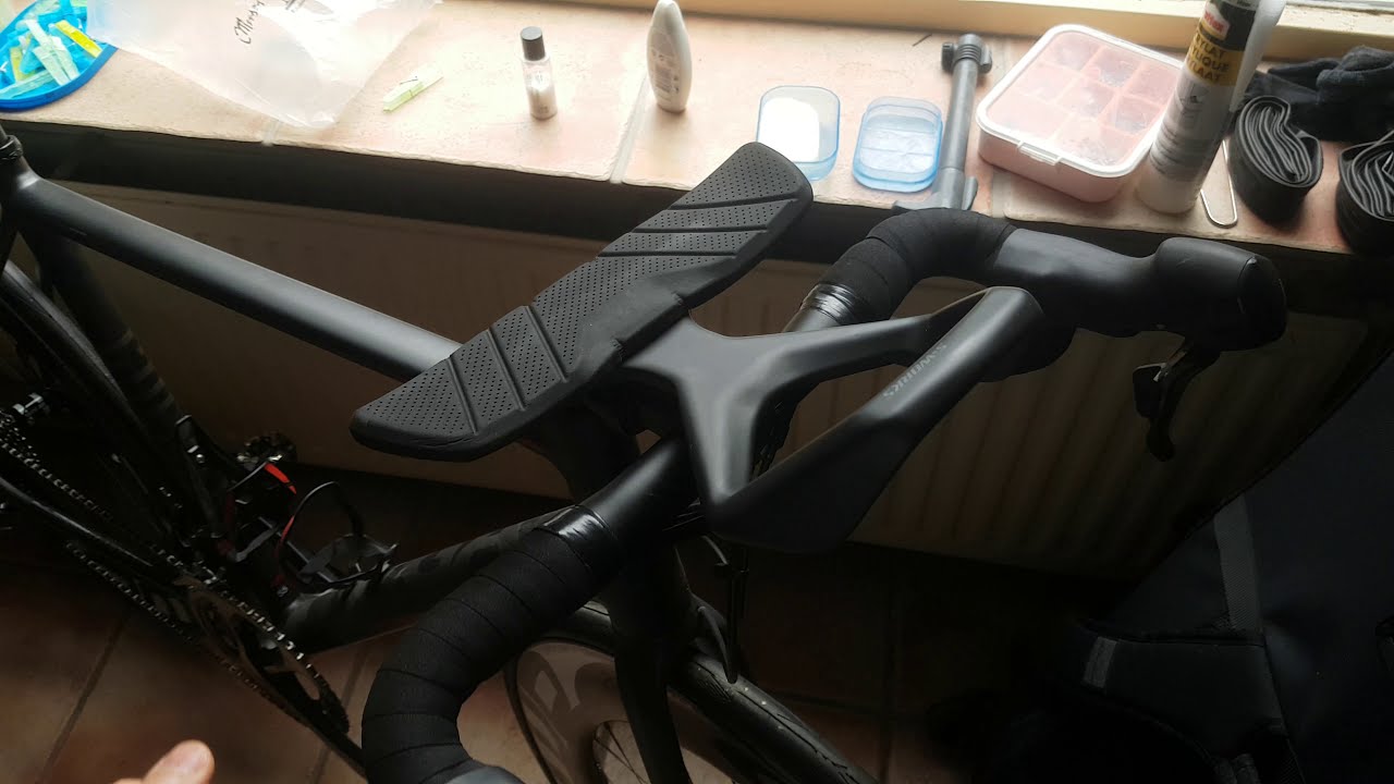 Specialized s-works venge vias clip on aero bar - YouTube