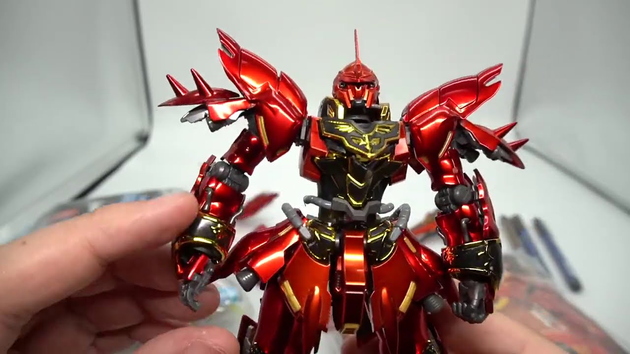 Gundam] Full Metallic! RG 1/144 Sinanju Special Coating Plastic
