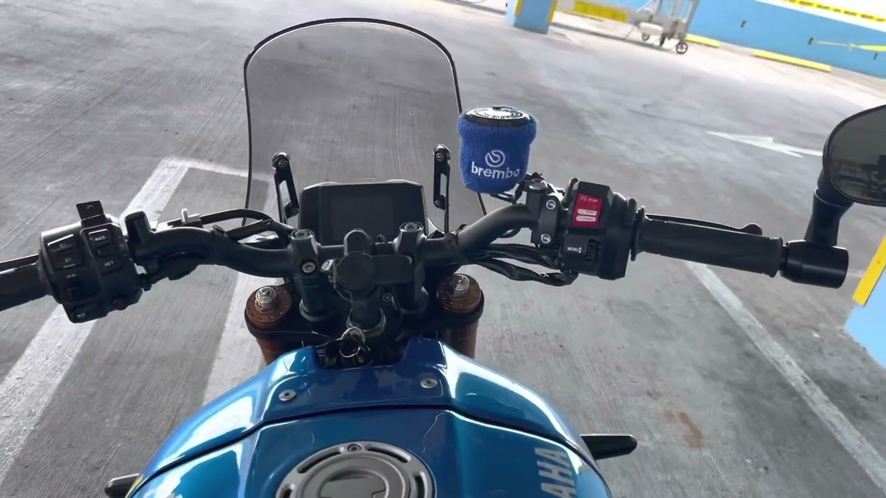 2023 XSR 900 Dart Flyscreens Marlin Windscreen - YouTube