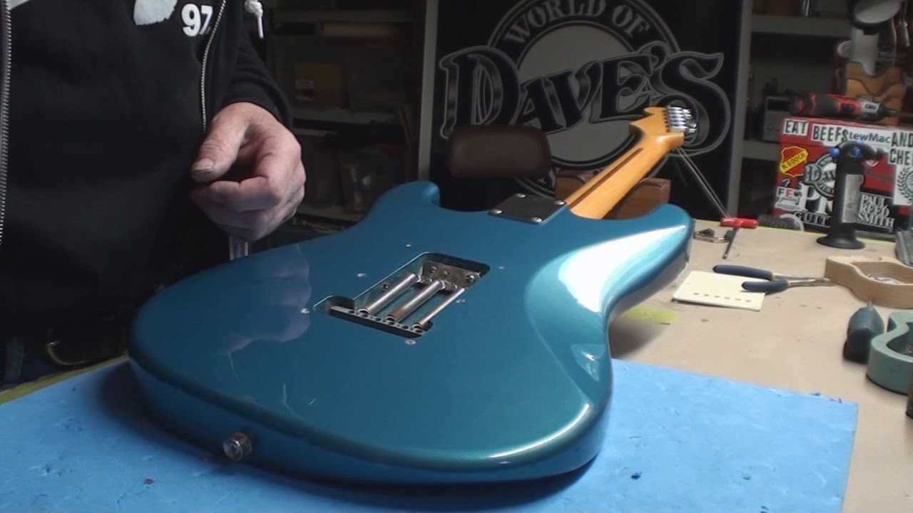 90's Stratocaster Made in Mexico - YouTube