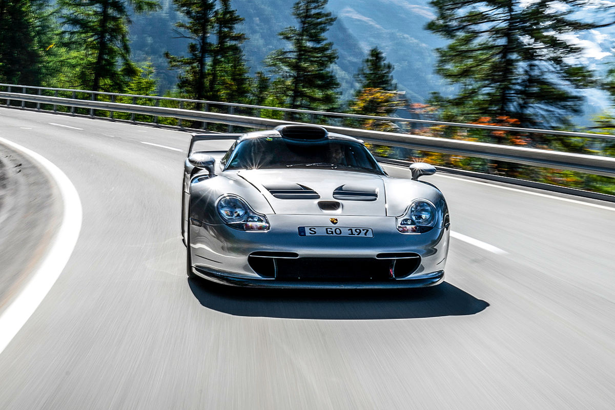 このクルマなんぼ？】今や20億円 25年前にル・マンに出場したマシン