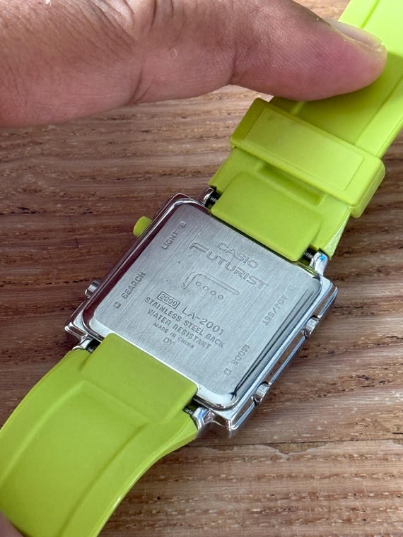 Vintage Casio Futurist LA-2001 Digital Watch Rare - Etsy
