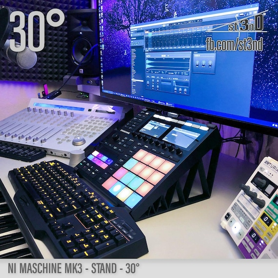 MASCHINE MK3 (専用スタンド付・説明書無し) Native Instruments】初の