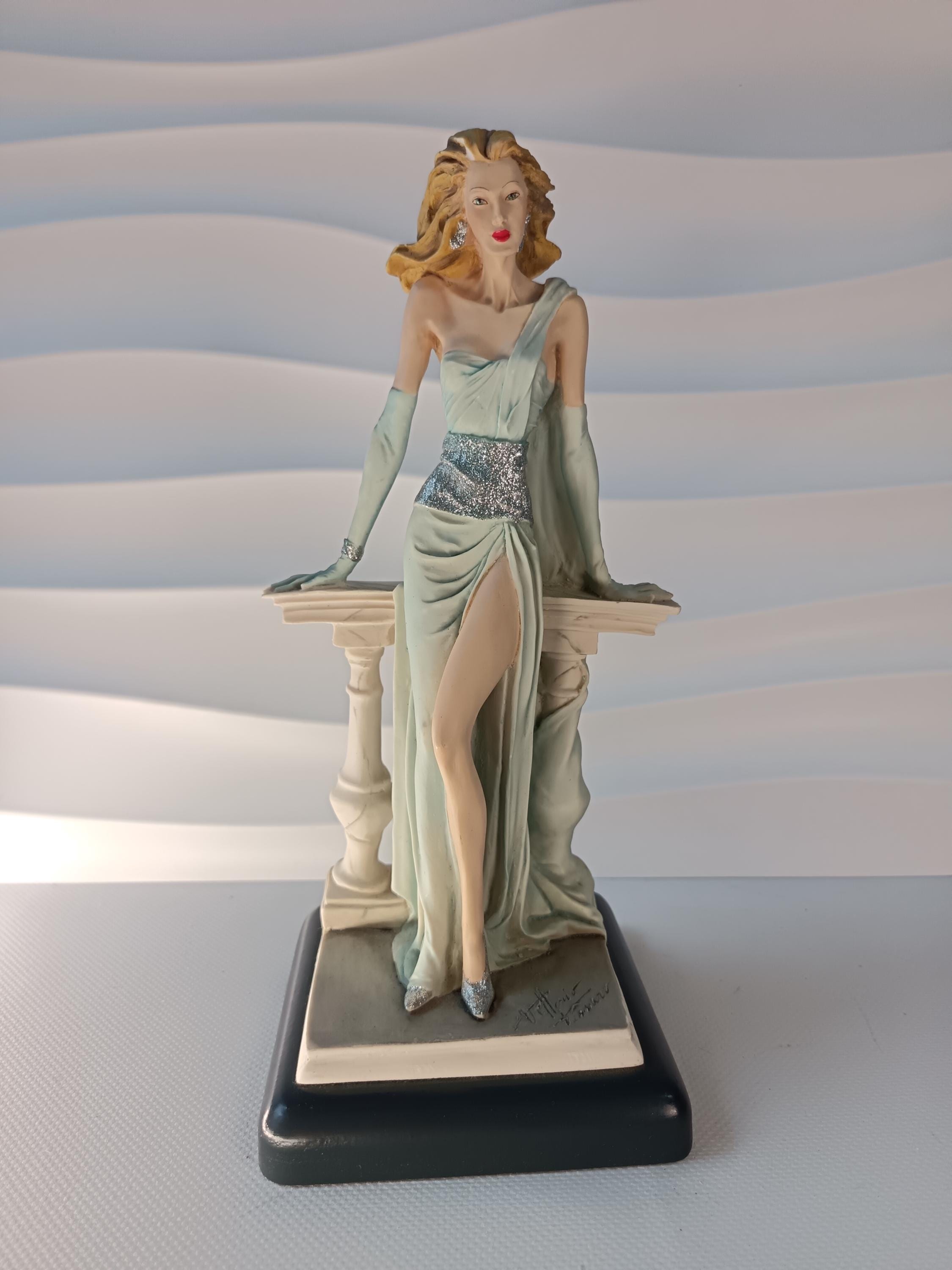 Resin Figurine Depicting an Elegant Woman. A Work by Vittorio