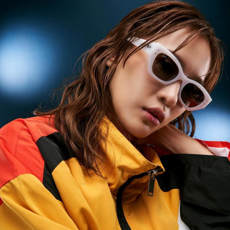 Brand New 2026 Ray Ban Sunglasses RB 4430 6759/11 ZENA Authentic