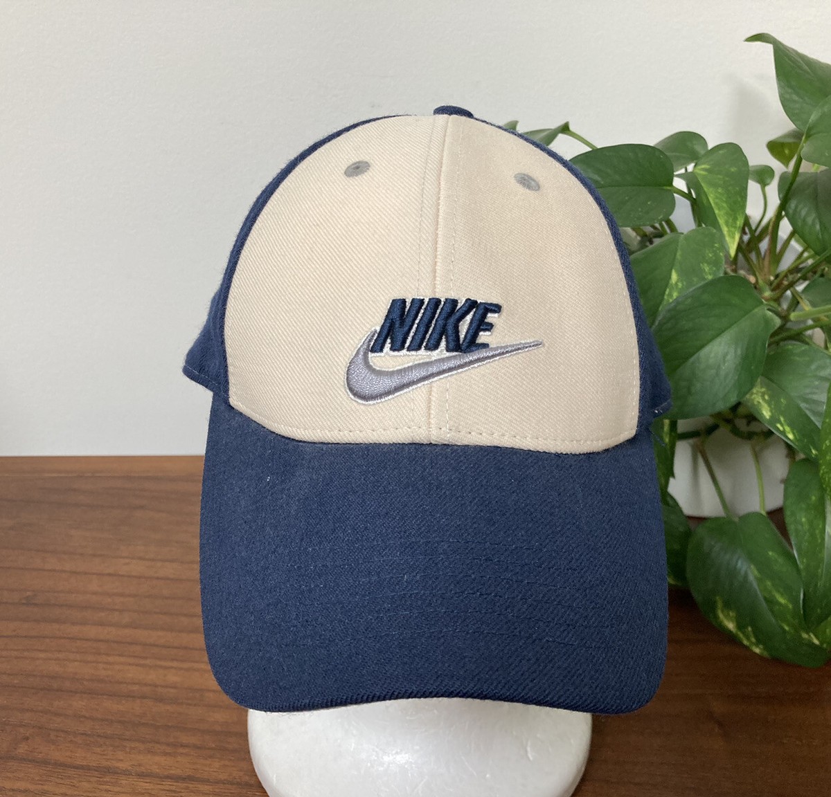 Vintage Hat NIKE Swoosh Logo Fitted 7 1/8 Silver Tag Y2K Blue
