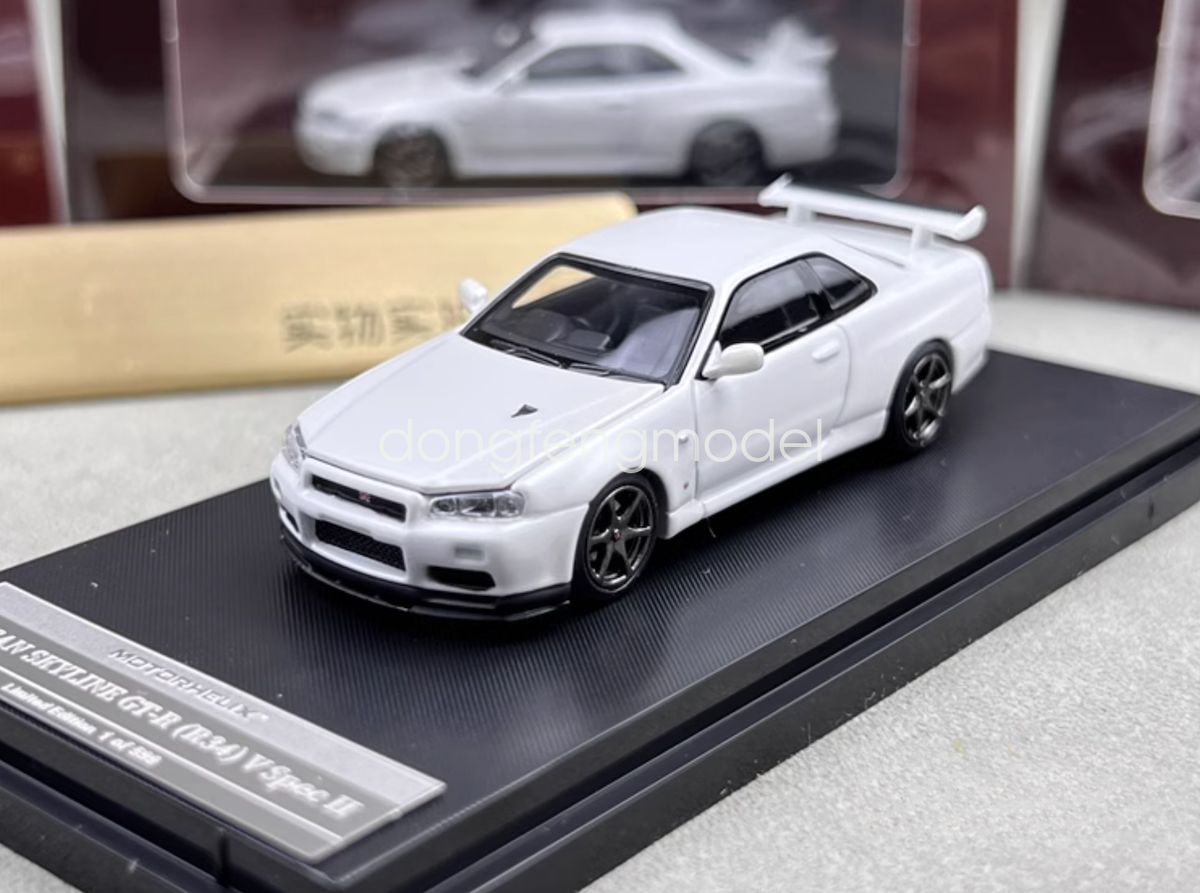 MH 1:64 White Skyline GTR R34 VSpec II Sports Model Diecast Metal