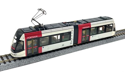 HO Scale Endo Toyama Light Rail Tram TLR0600 Red NIB H0 Gauge