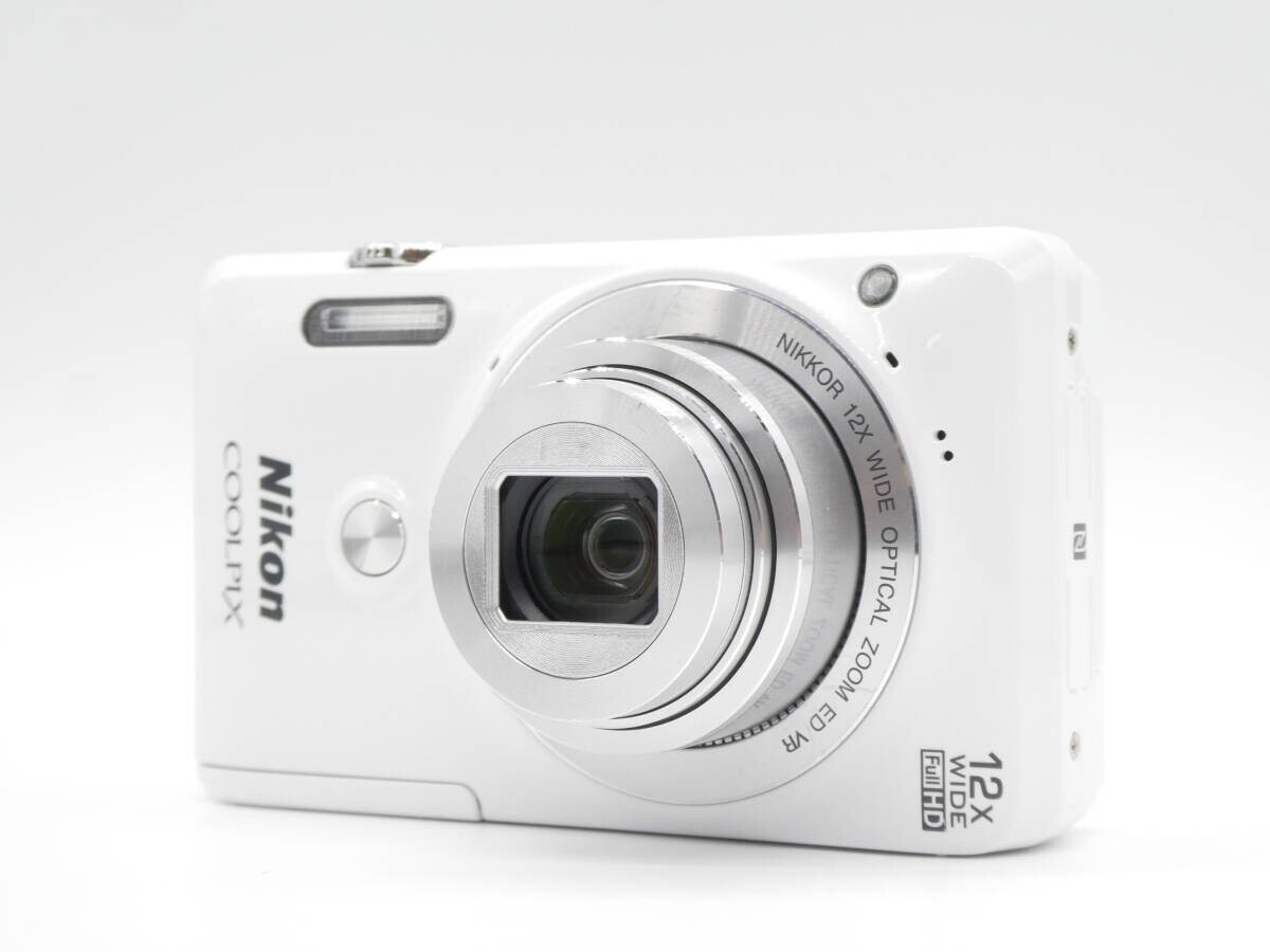 Nikon Coolpix S6900 White Digital Camera | eBay