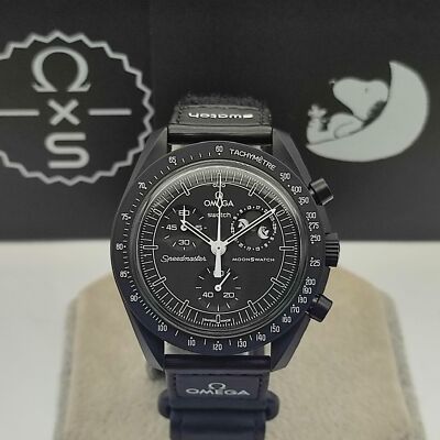 Omega Swatch Snoopy Moonswatch Mission to the Moonphase New Moon