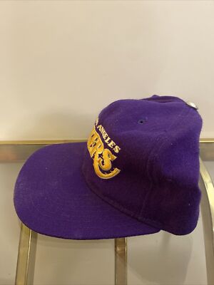 Vintage Starter Los Angeles Lakers Script Snapback Wool Hat NBA
