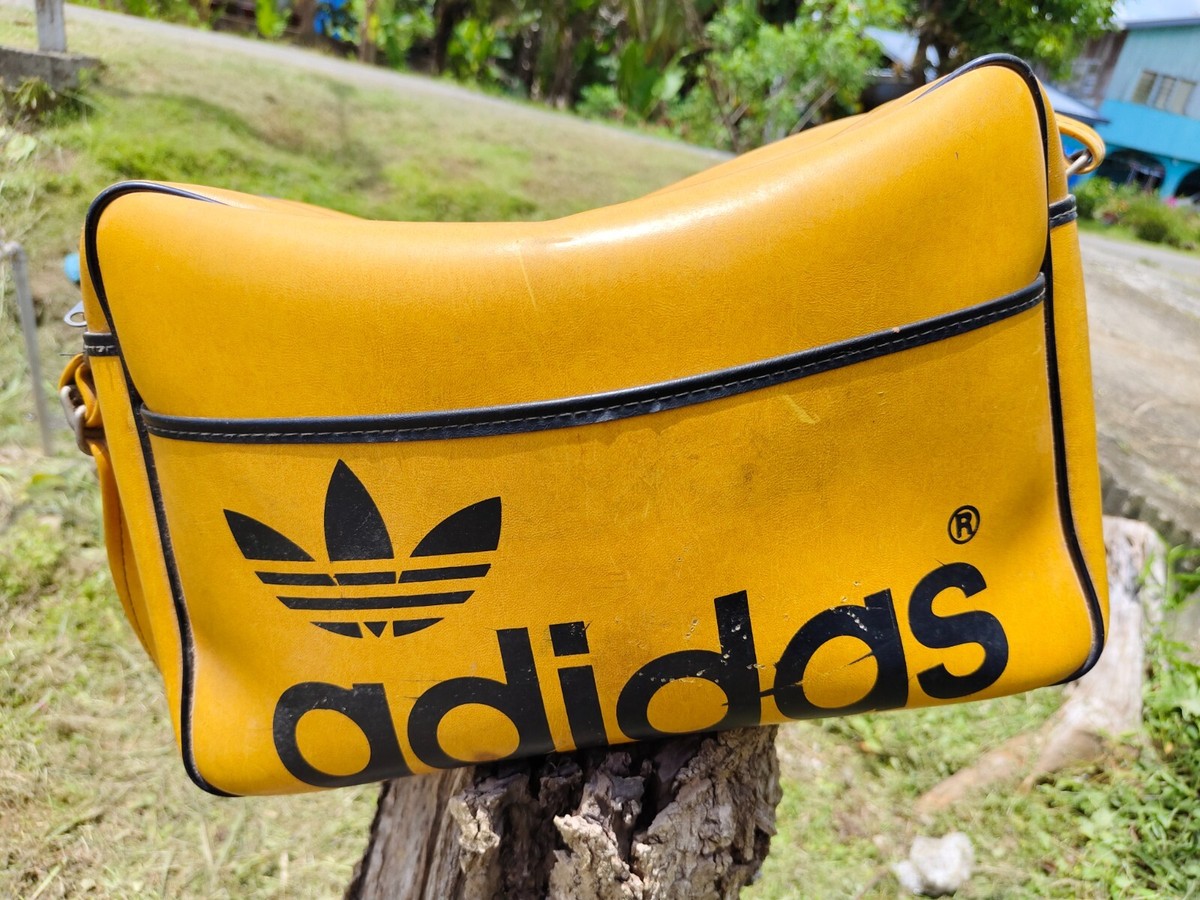 Vintage Adidas 70s Yellow Faux Leather Duffle Bag Gym Yugoslavia