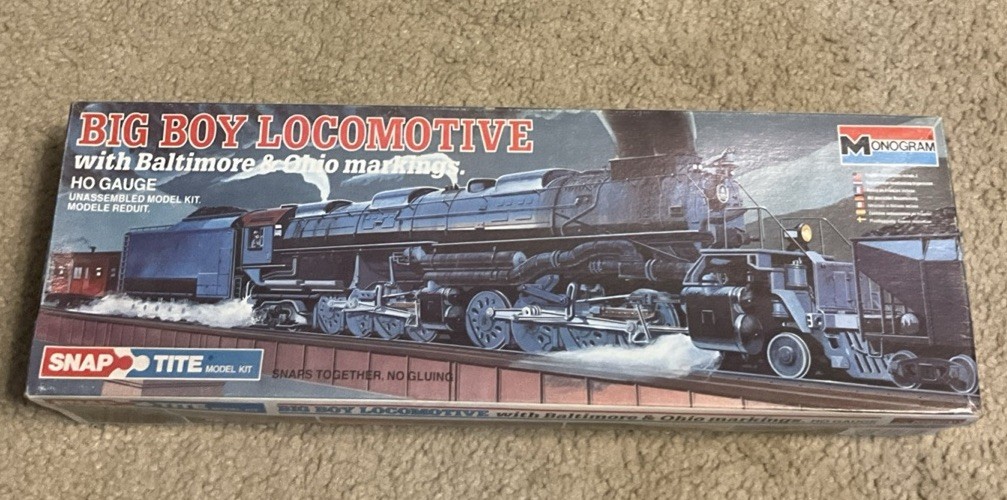 1984 Monogram Big Boy Locomotive Snap Tite HO Gauge Model Kit
