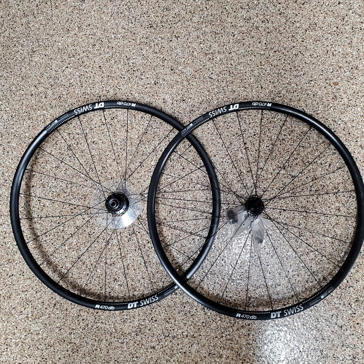 DT SWISS R470 Discホイール前後セット シマノ対応 【公式通販】