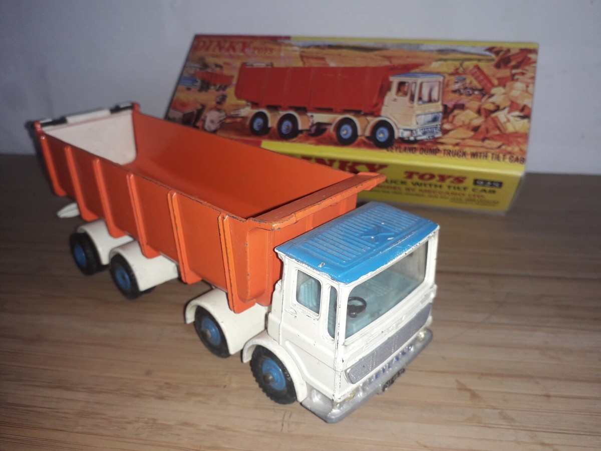 Dinky 925 Leyland Tipper Dump Truck Sand Gravel Complete