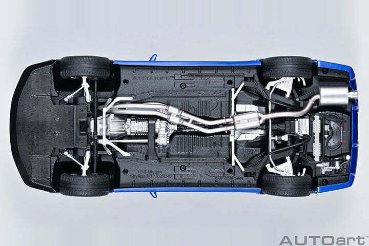 1/18 Nissan Skyline GT-R R34 Nismo Z-Tune RHD Bayside Blue Model