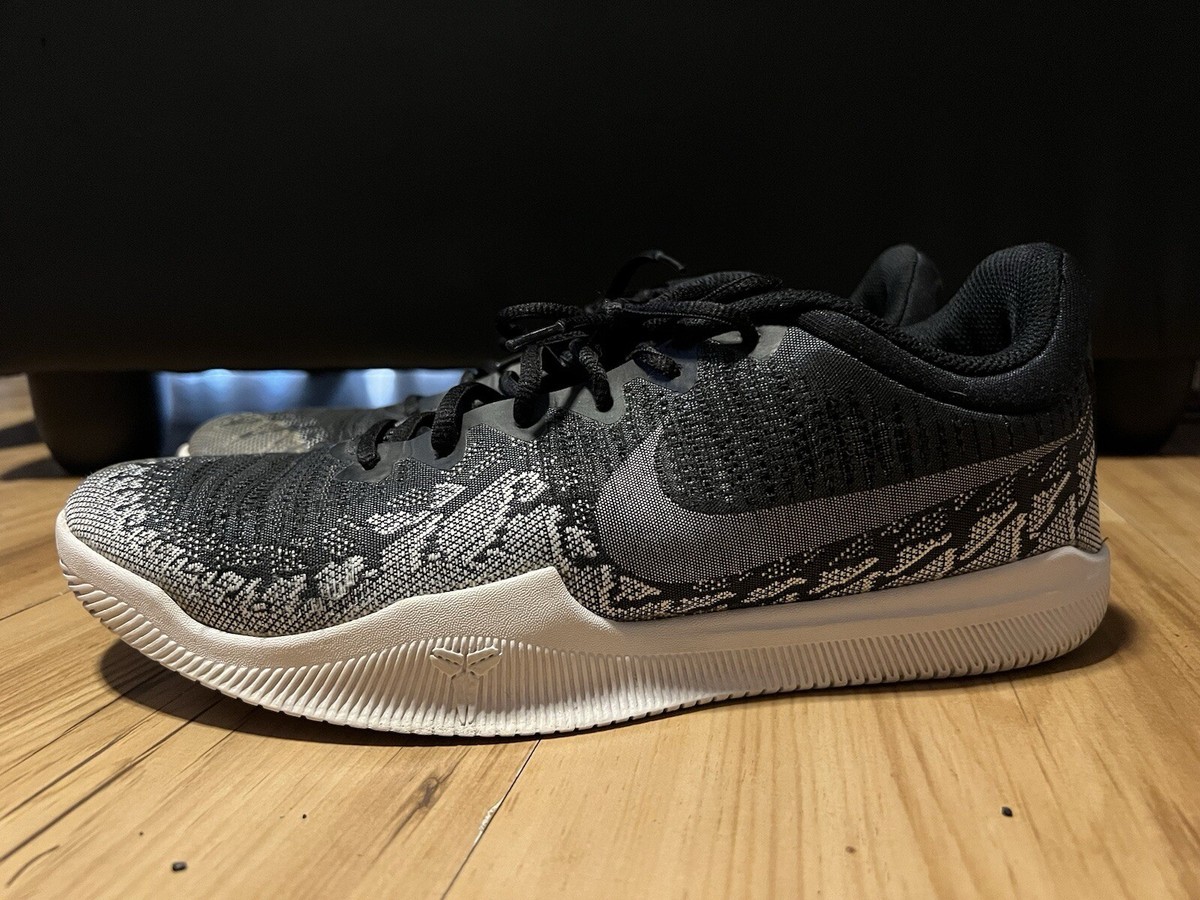 Nike Kobe Bryant Mamba Rage Basketball Shoes 908972-001 Mens Sz 11