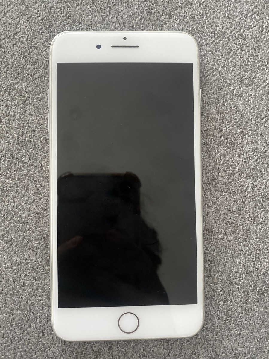 Apple iPhone 8 Plus - 256GB - Silver (Unlocked) A1864 (CDMA + GSM