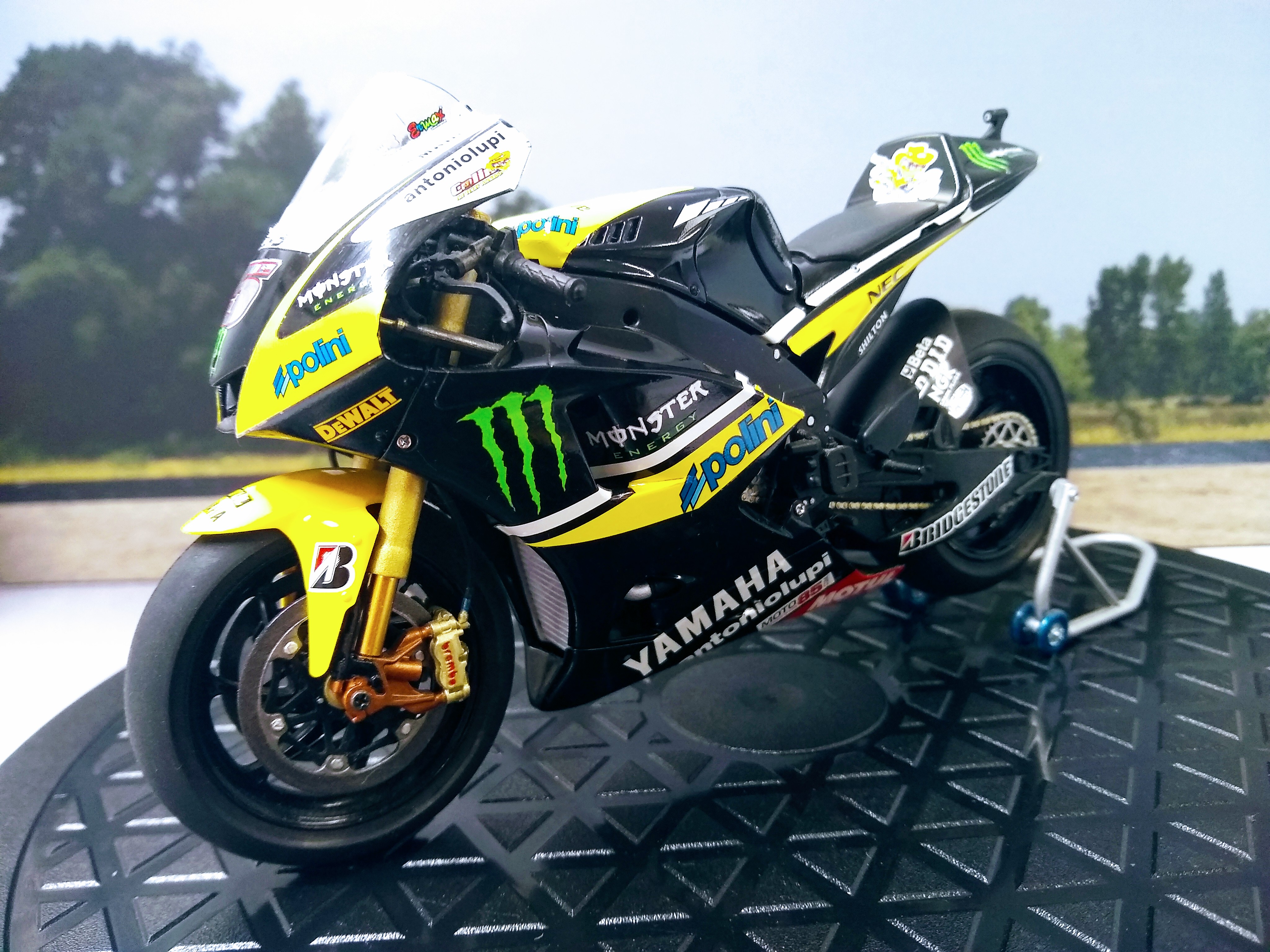 Tamiya 1/12 YZR-M1 Monster Tech 3 2009 - Ready For Inspection