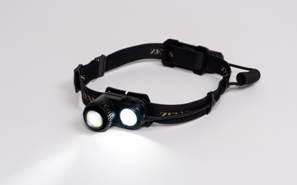 最大1300ルーメン】最長46時間の電池寿命”も誇るZEXUS史上“最光”の