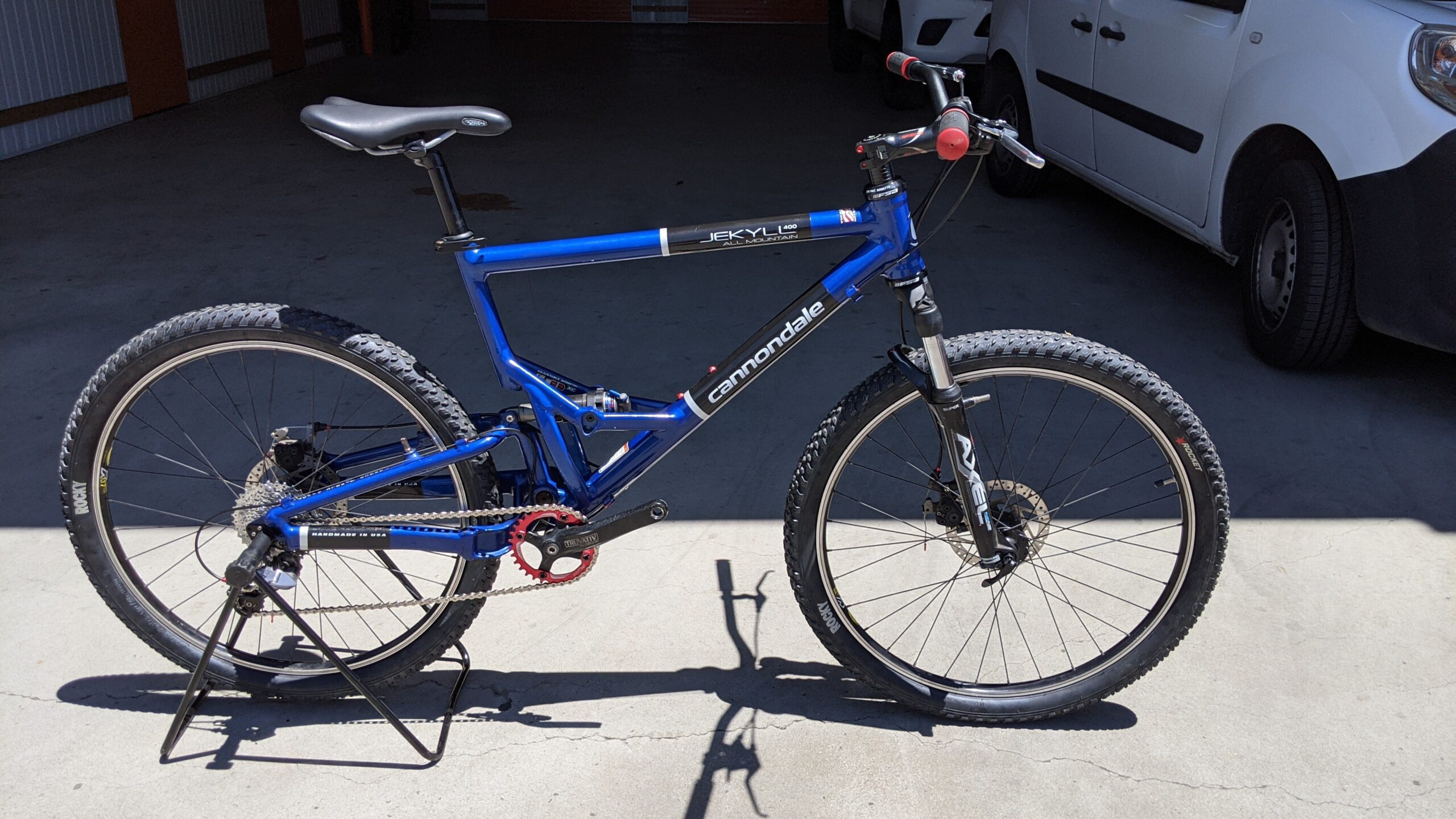 1226 - Cannondale Jekyll 400 All Mountain Custom - 2026