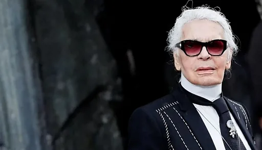 カール・ラガーフェルド氏死去 「シャネル」など手がけた世界的