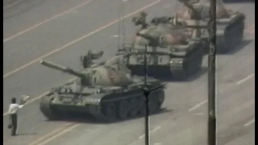 中国の李鵬元首相、90歳で死去 「北京の虐殺者」と呼ばれ - BBCニュース