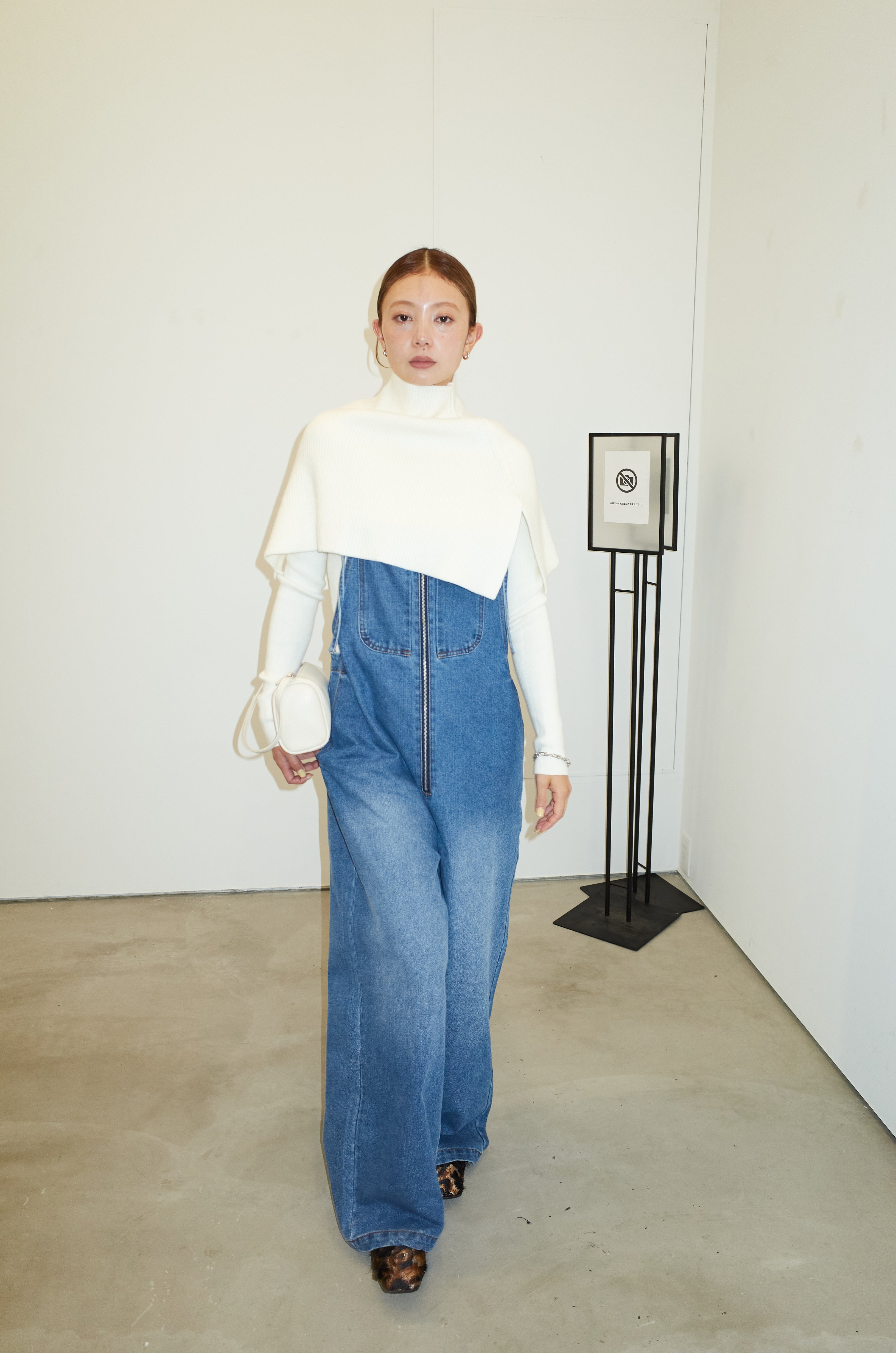 予約/SET]ケープアンサンブルニット+フロントジップストラップデザイン