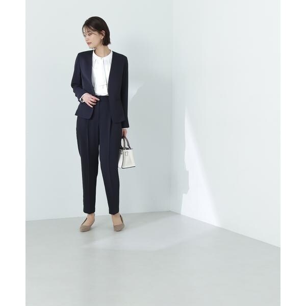ナチュラルビューティーベーシック パンツスーツセット 黒×ストライプ