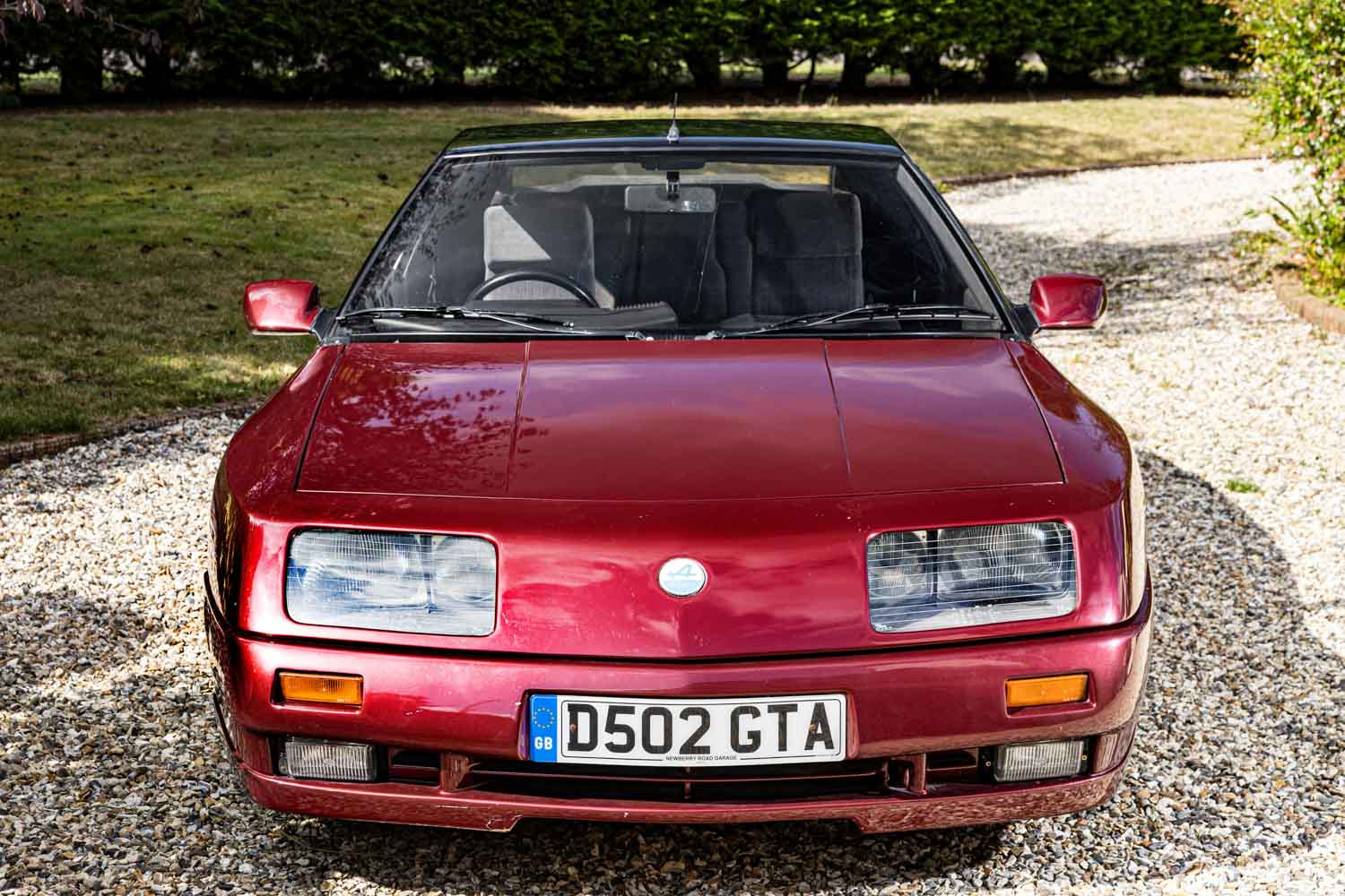 バブル期に日本でかなり人気のあったルノー「アルピーヌ V6ターボ」に