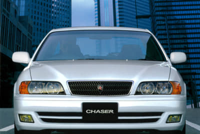 爆速オヤジもドリフト野郎もお気に入り！ 90系から110系までマークII3