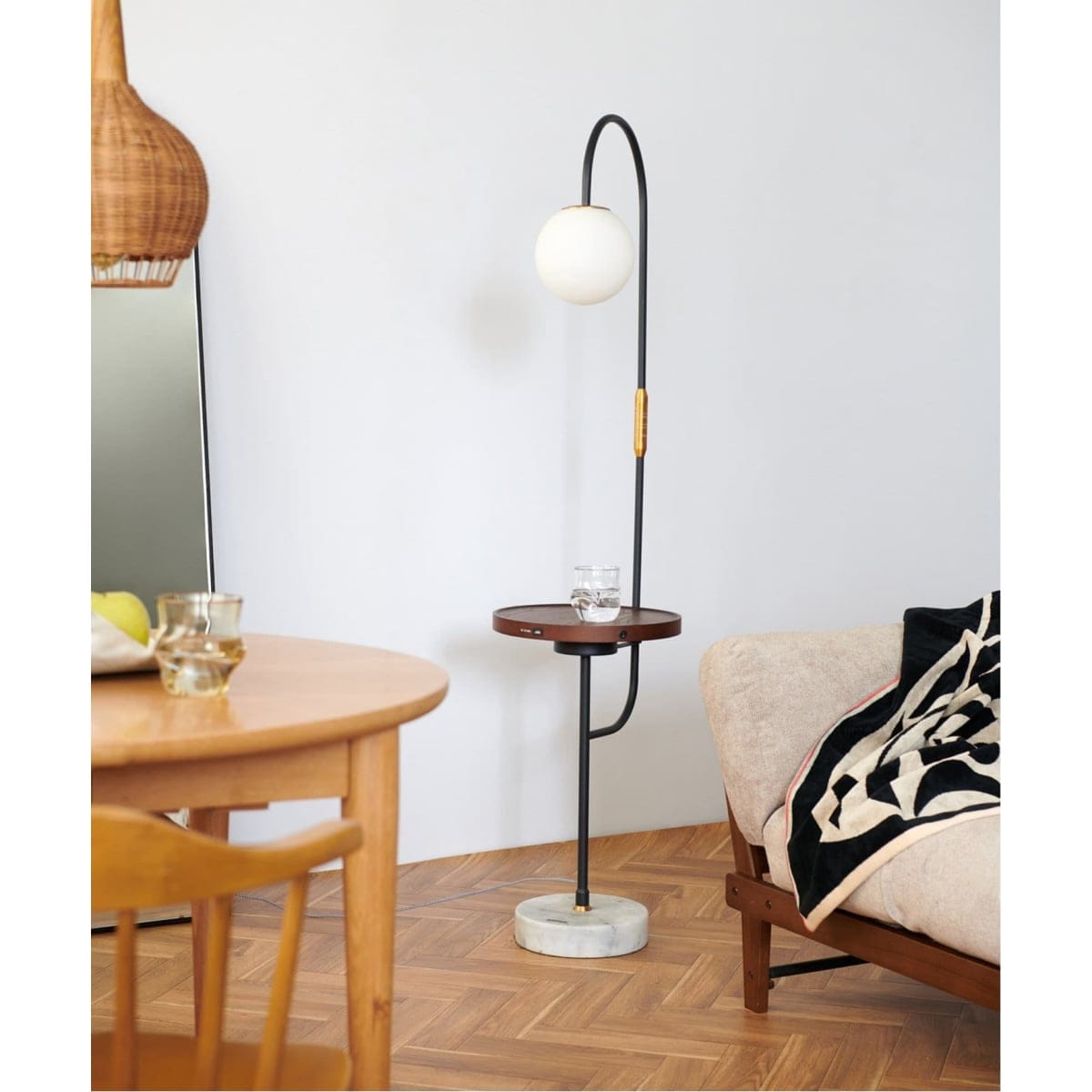 EUREKA FLOOR LAMP USB A&C エウレカ フロアランプ | ジャーナル