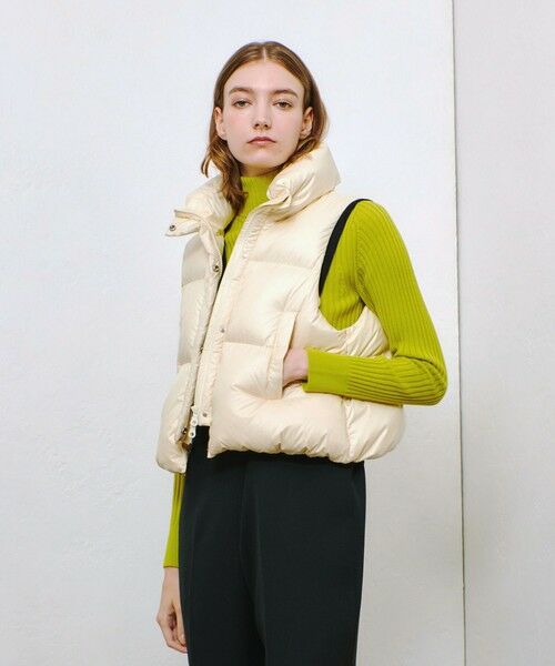 セール】 ライトタフタショートダウンベスト （ダウンジャケット