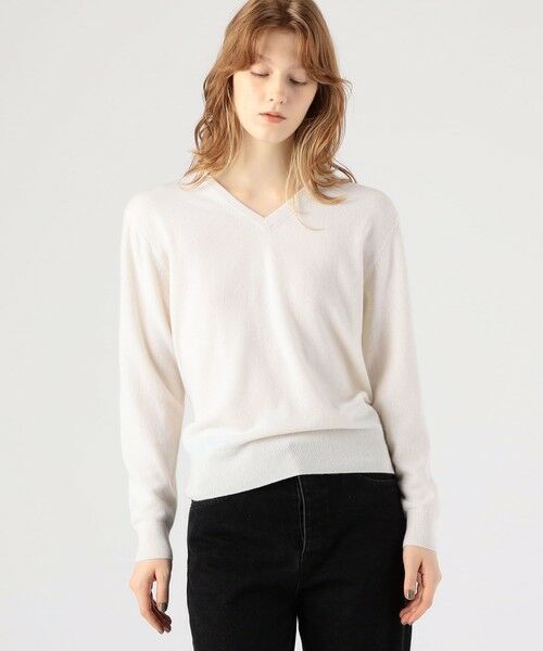セール】 スコットランドカシミヤ Vネックニット （ニット・セーター