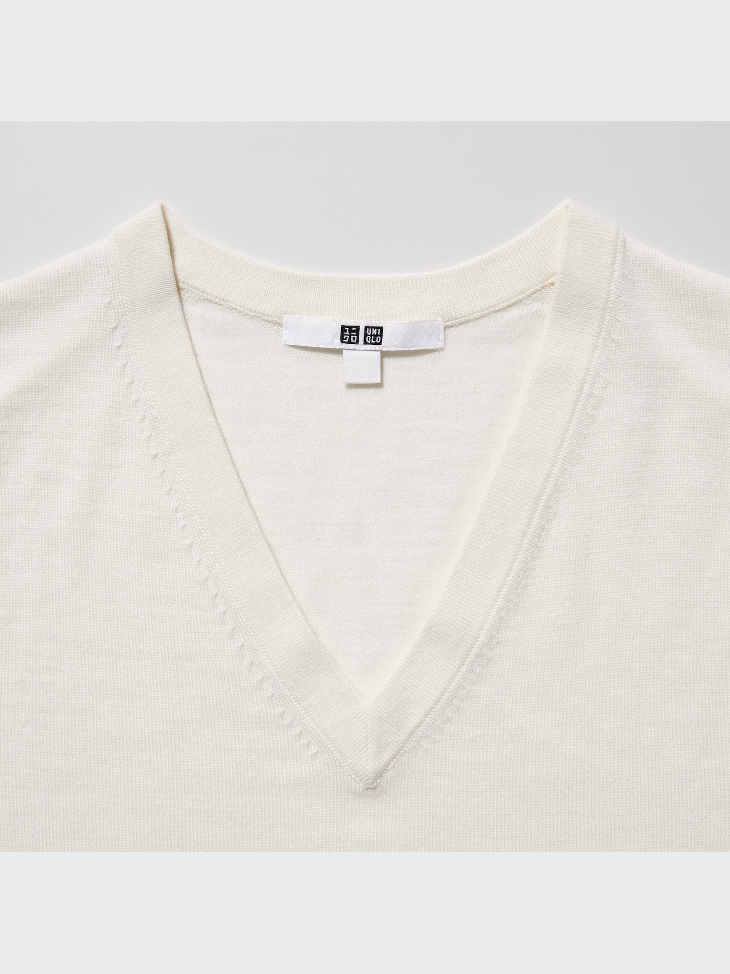ユニクロ公式 | エクストラファインメリノVネックセーター（長袖）